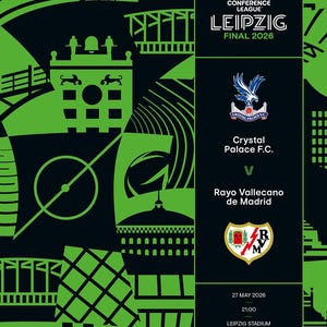 Könnte beinhalten: Ein grün-schwarzer Grafik für das UEFA Conference League Finale 2026 in Leipzig. Das Bild zeigt die Logos von Crystal Palace F.C. und Rayo Vallecano de Madrid sowie Datum, Uhrzeit und Stadioninformationen.