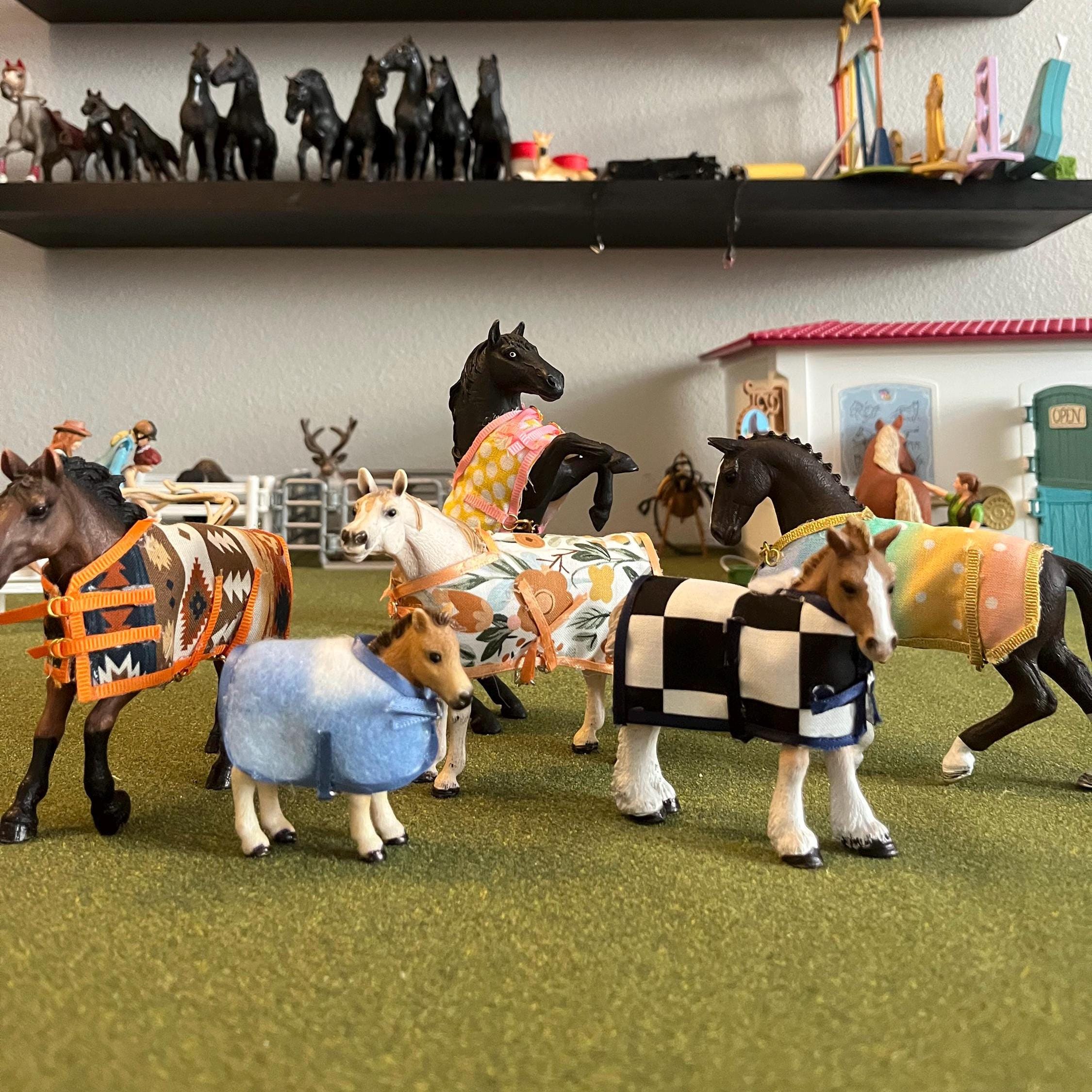 Figurine Cheval Schleich Customisée – Style Star Stable Online – Thème Lebkuchen
