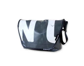 Vrachtwagen Tarp Messenger Bag | Truck Tarp schoudertas | Unieke waterdichte Messenger bag | Geüpcyclede laptoptas, duurzaam cadeau, milieuvriendelijk