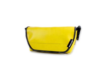 Truck Tarp Messenger Bag: Small Unisex Crossbody