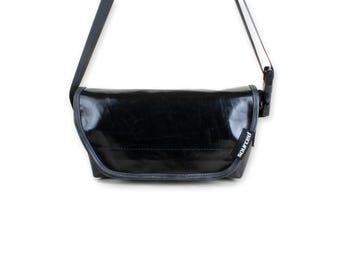 Truck Tarp Messenger Bag: Small Unisex Crossbody