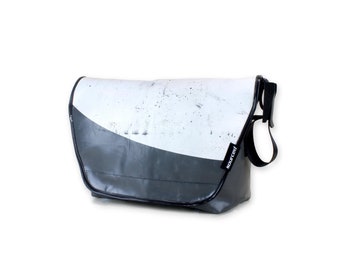 Truck Tarp Messenger Bag | Truck Tarp shoulder bag | Unique waterproof Messenger bag | Upcycled Laptop Bag, Sustainable Gift, Eco friendly