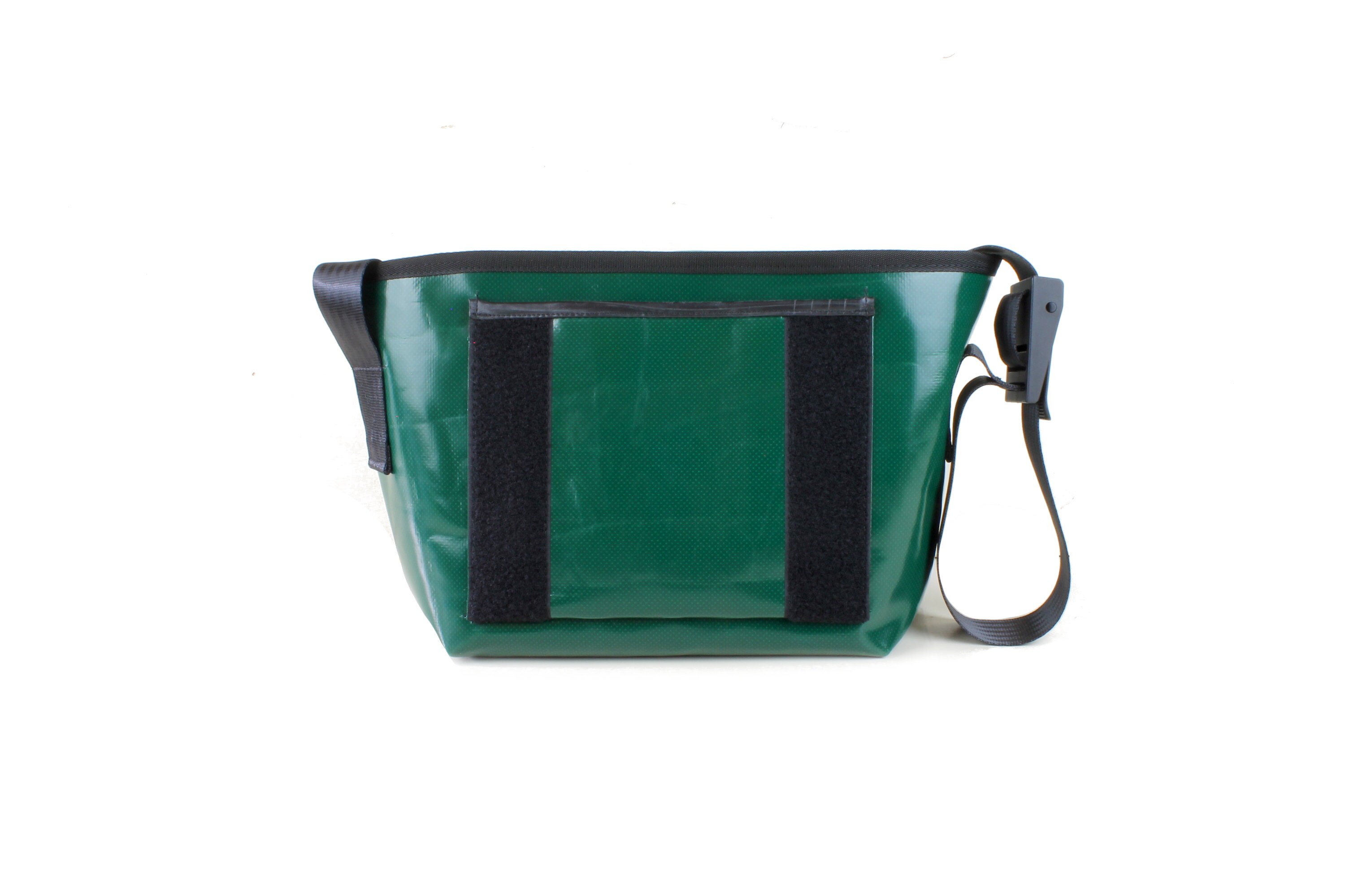 ★TOUT Y EST★ Messenger Bag TARP JR S JR S ENCBS20 O14 ENCB Messenger bag Eastpak Junior black - Shop and Buy online