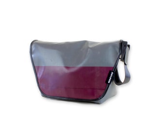 Bolsa de mensajero de lona de camión mediano / hecha de lona de camión reciclada / bolsa de mensajero impermeable / bolsa de ciclismo de cuerpo cruzado / bolso de hombro reciclado