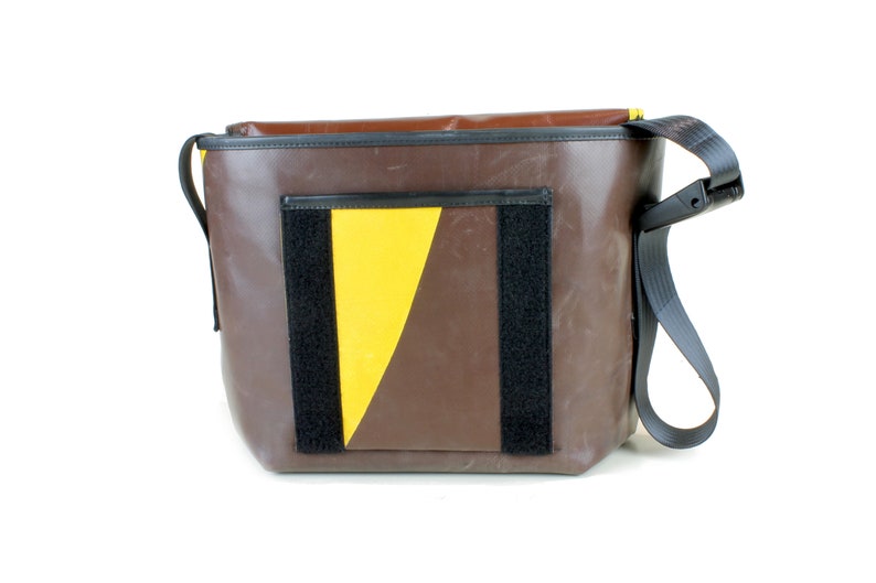 Shoulder Bag Y03 Water resistant Laptop Bag Messenger Bag made from Upcycled Truck Tarp Courier Bag Satchel