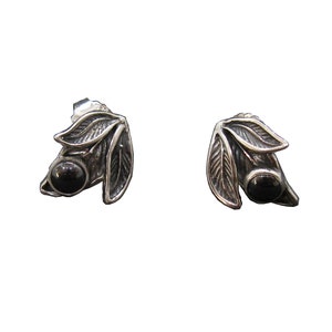 Sterling Silver Floral Earrings With Hematite Solid Hallmarked 925