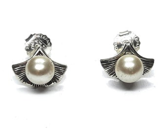 Stylish Sterling Silver Earrings Studs With 6mm Synthetic Pearls Solid Hallmarked 925