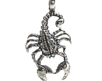 Ciondolo Zodiaco in oro giallo - SEGNO SCORPIONE - Oro 18 kt