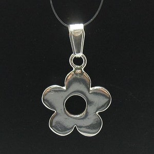 PE000418 Sterling silver flower pendant solid 925 image 1