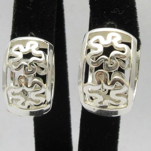 E000249 Sterling silver earrings 925 Hoop Flowers image 1