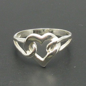 Sterling Silver Ring Band Hallmarked 925 Heart