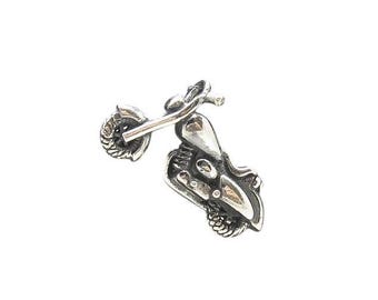 Colgante de motocicleta de plata de ley: Charm de motociclista chopper
