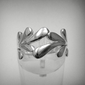 R001241 Stylish STERLING SILVER Ring Solid 925