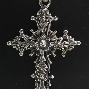 PE000682 Sterling silver pendant  solid 925 Floral Cross
