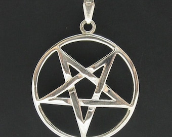 PE000262 Sterling silver pendant  925 pentagram gothic biker  solid