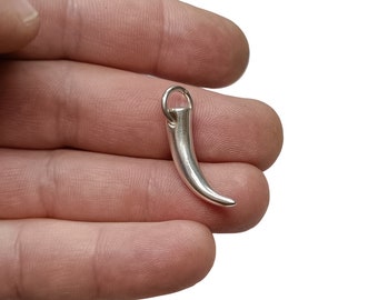 スターリングシルバーペンダントホーンソリッド純正刻印925ニッケル