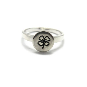 Genuine sterling silver ring solid 925 Clover R001924