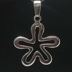 Sterling silver pendant  huge flower hallmarked 925 nickel free