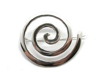 A000153 Genuine sterling silver brooch Spiral solid hallmarked 925