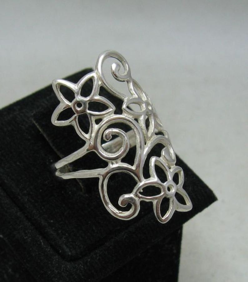 Sterling Silver Floral Scrollwork Ring Stamped 925 Nickel Free image 3