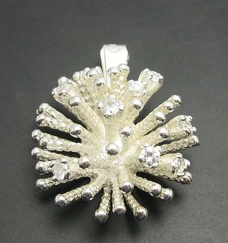PE000319 Sterling Silver Pendant 925cubic Zirconia Hedgehog