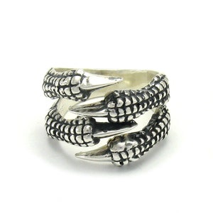 R000066 Sterling Silver  Ring 925 Dragon Claws