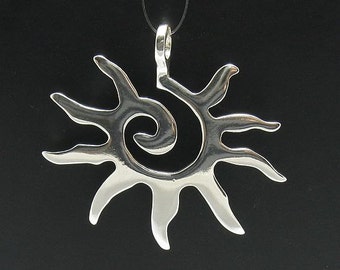 PE000029 Sterling silver pendant Sun solid 925