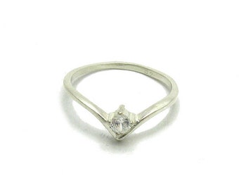 R000031 Stylish silver ring Solid 925 with CZ