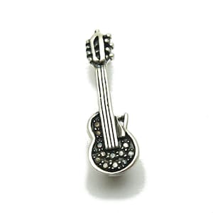 A000113 Sterling Silver Brooch 925 guitar