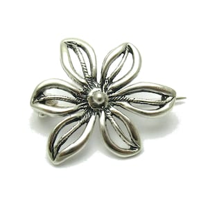 A000067 Sterling Silver Brooch 925 flower