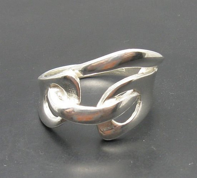 R000889 Sterling Silver Ring Solid 925 image 1