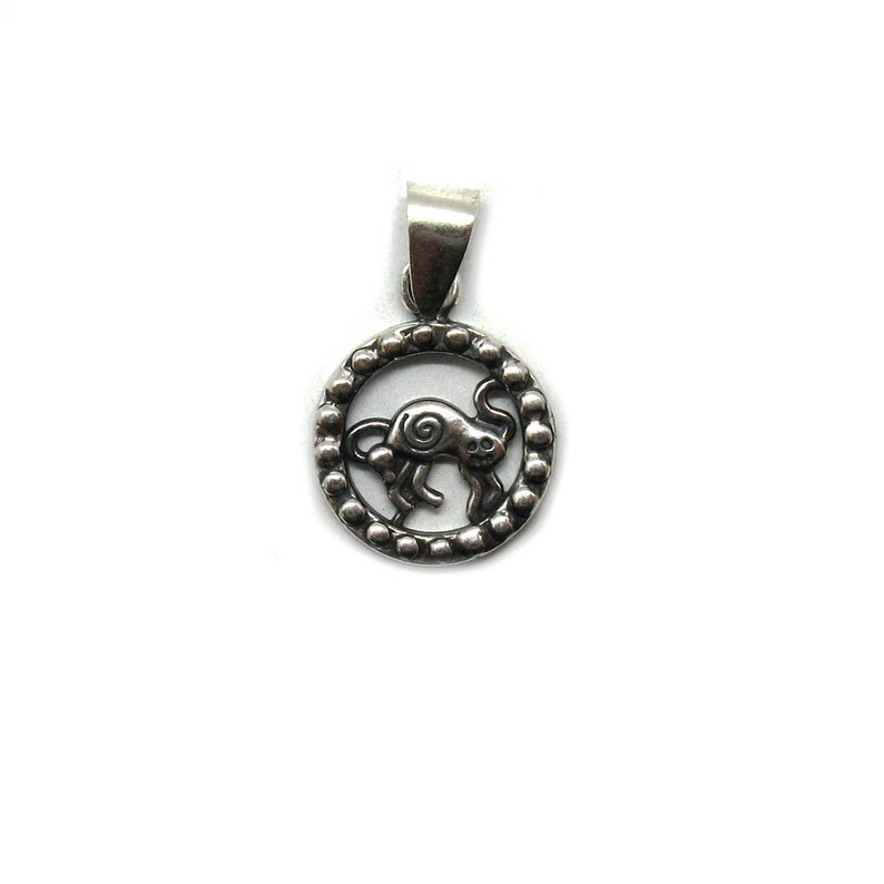 PE001344 Sterling silver pendant charm zodiac sign taurus solid 925