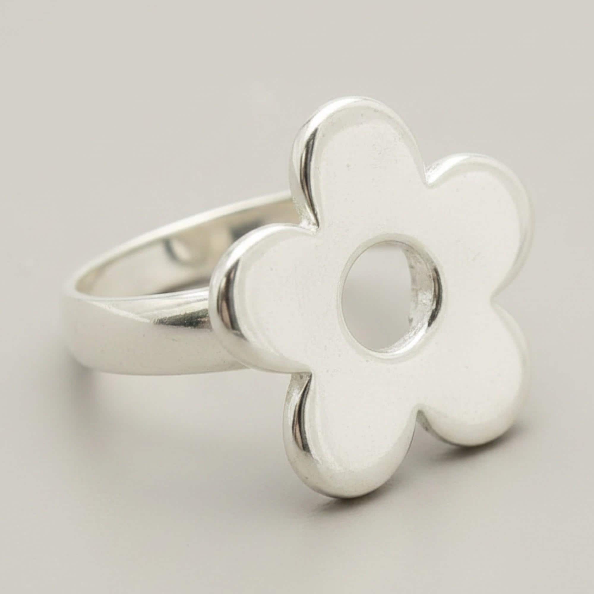 Silver flower ring - Etsy 日本
