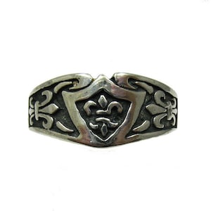 Sterling Silver Ring Fleur de Lys Solid Hallmarked 925 Nickel Free