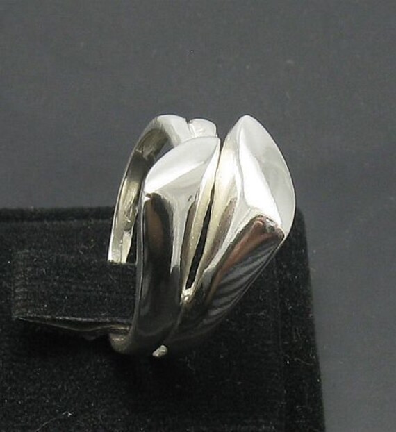 thumbnail image 2 of Handmade Solid 925 Sterling Silver Plain Ring – Minimalist & Stylish – Any Size 2 of 3
