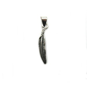 Sterling silver pendant genuine hallmarked 925 Feather