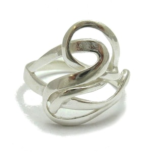Stylish Sterling Silver Ring Hallmarked 925 Nickel Free