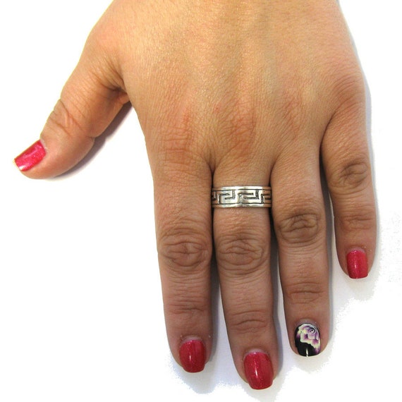 Silver Traditional Hallmark Ring – SergeDeNimes
