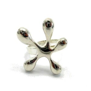 R000015 Stylish sterling silver ring solid 925 Stain