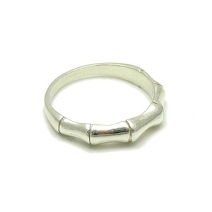 R000137 Stylish STERLING SILVER Ring Solid 925