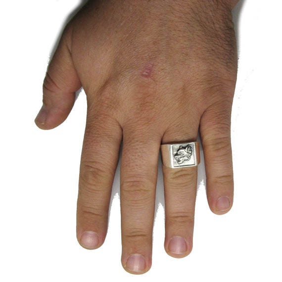 R001883 Sterling Silver Mens Ring Wolf Solid Hallmarked 925
