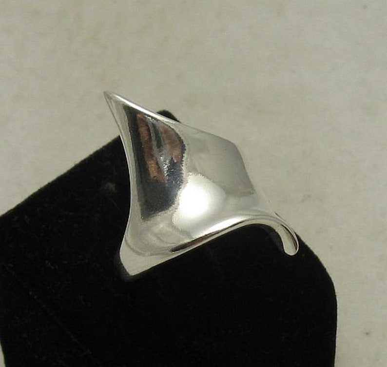 R000892 Sterling Silver Ring Solid 925 image 2