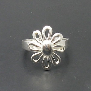 Sterling Silver Ring Flower Solid Genuine Stamped 925