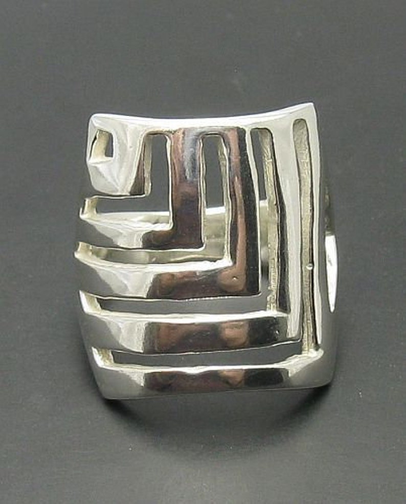 R000336 Stylish STERLING SILVER Ring Solid 925 image 1