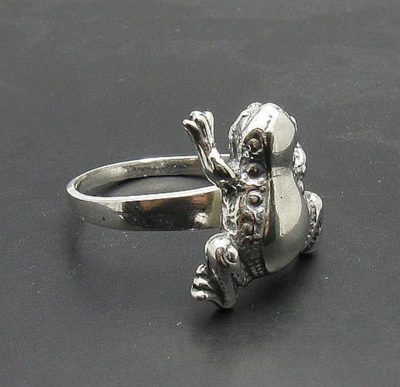 R000799 Sterling Silver Ring Solid 925 Frog image 2