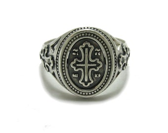 thumbnail image 2 of Empress Handmade Long Sterling Silver Ring – Solid 925, Nickel-Free, Statement Flower Shape 2 of 3
