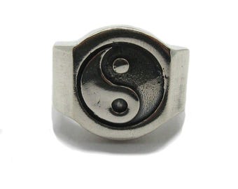 Sterling silver mens ring solid Yin Yang Hallmarked 925 Nickel Free