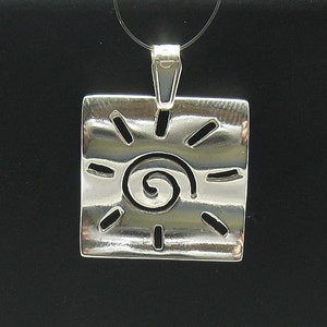 PE000210 Sterling silver pendant Sun solid 925