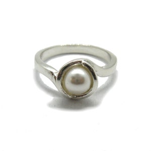 R001830P Sterling silver ring solid 925 with 6mm Pearl