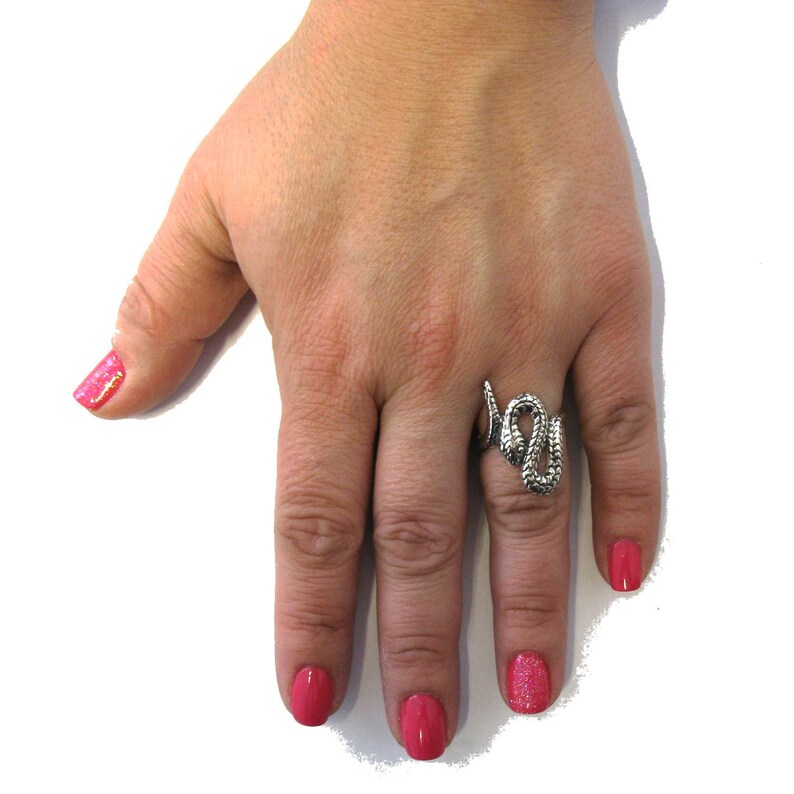 Empress 925 Sterling Silver Flower Ring – Solid Handmade Band, Nickel-Free, Any Size